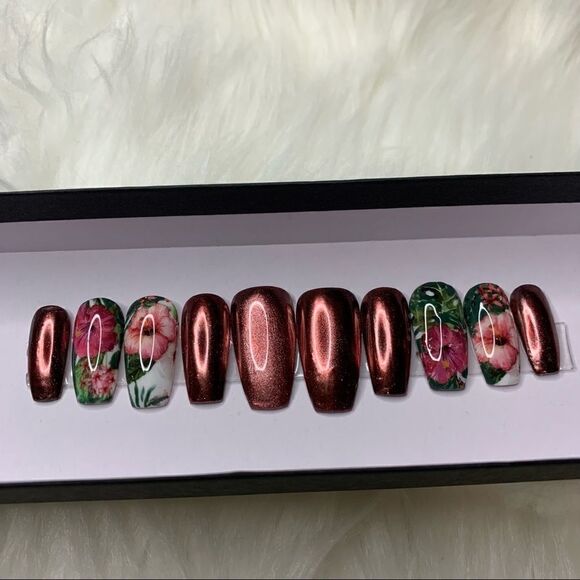 Flowers & Chrome Custom Press On Nails | High Quality Nails | Handmade - Picture 1 of 11